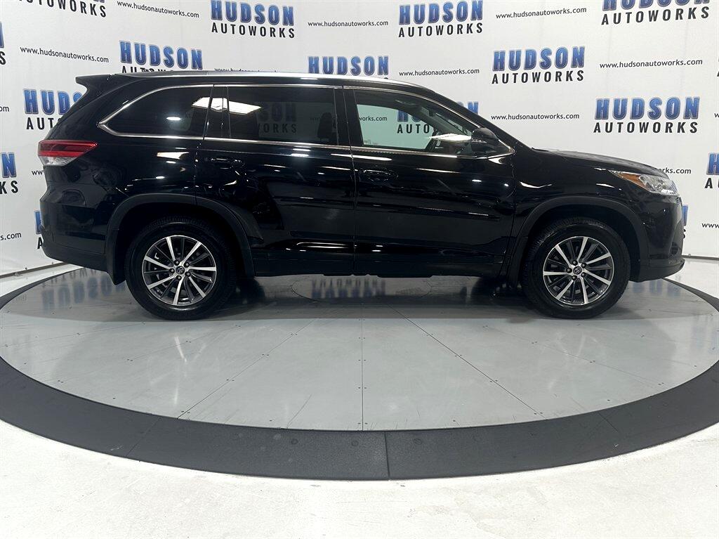 2018 Toyota Highlander XLE photo 8
