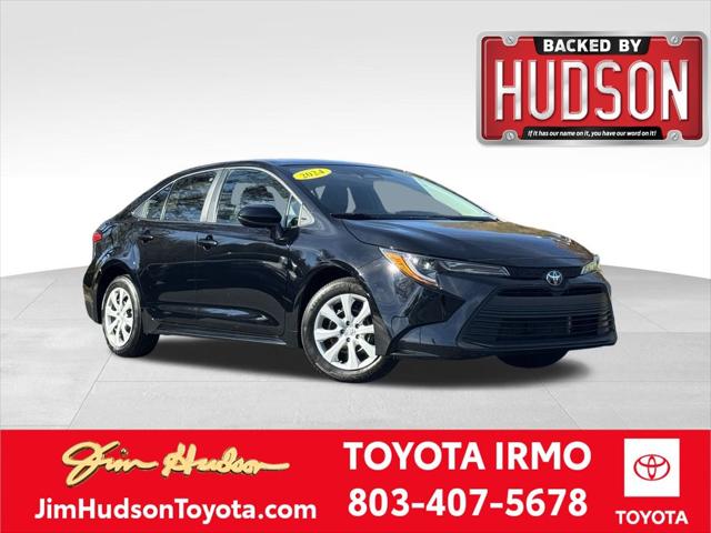 2024 Toyota Corolla LE's photo