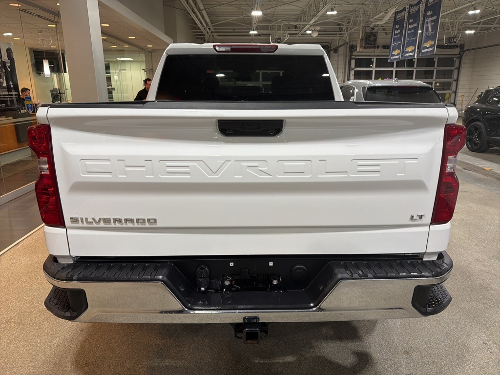 2025 CHEVROLET SILVERADO - Image 3