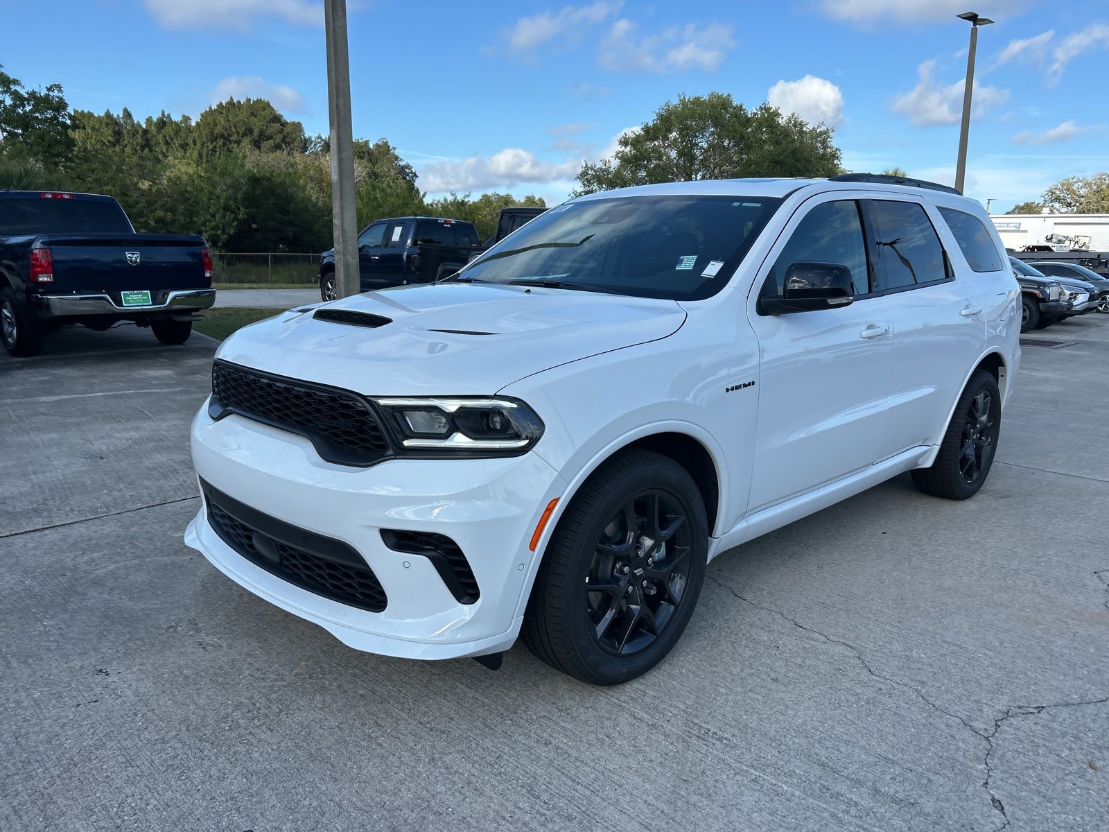 2026 Dodge Durango GT HEMI Plus V8's photo