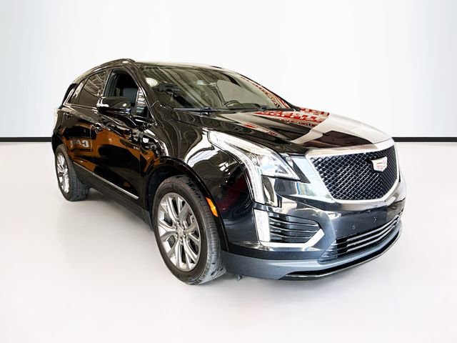 2020 Cadillac XT5 Sport photo 2