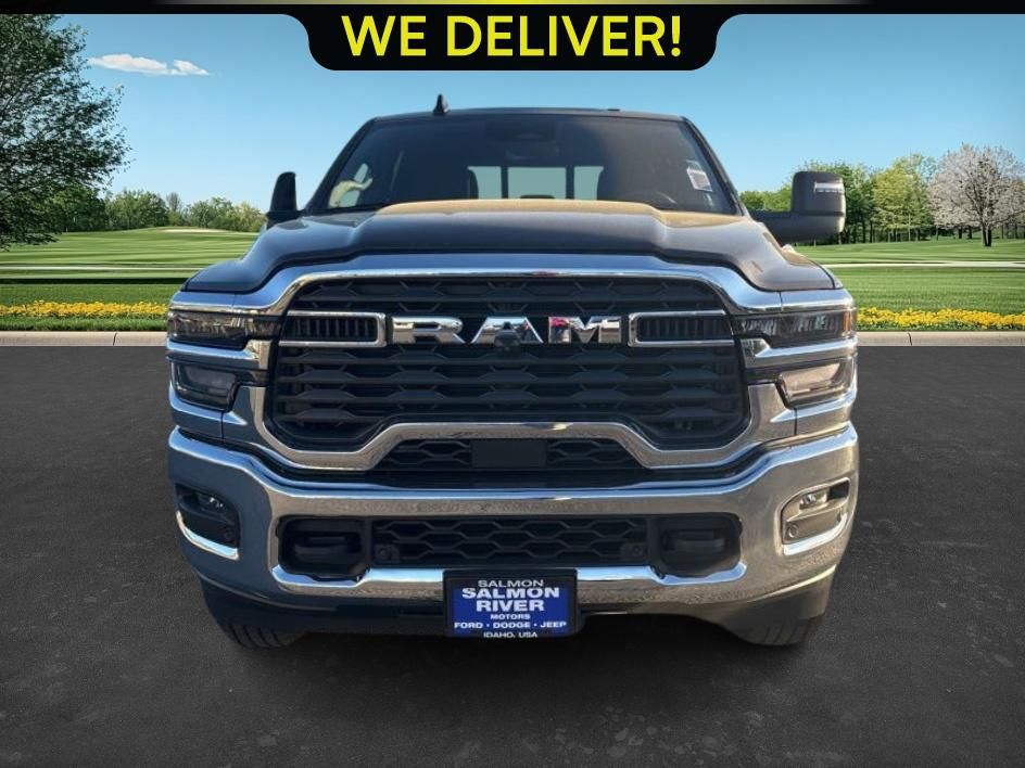 2025 Ram 3500 Tradesman photo 2