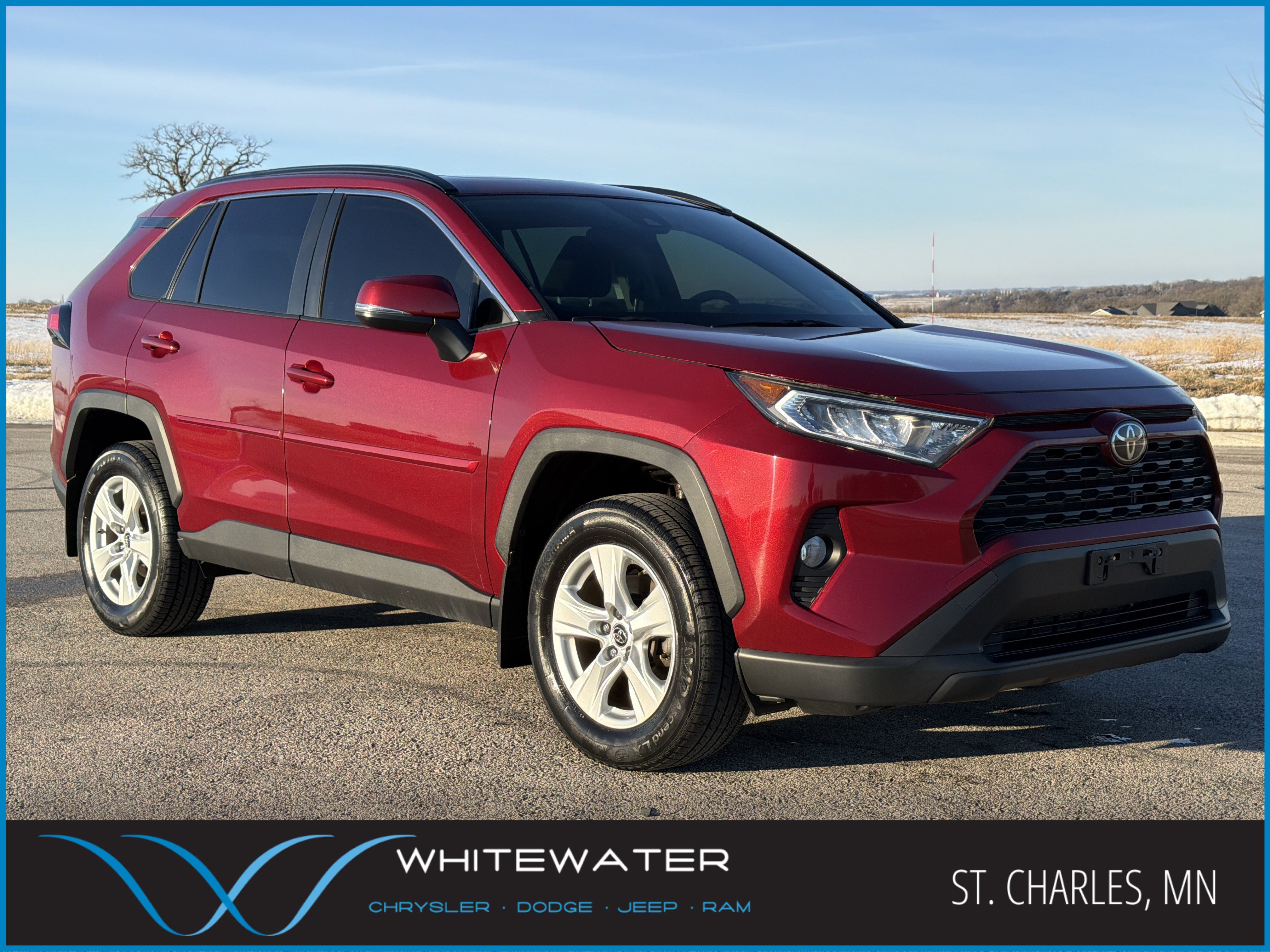 2019 Toyota RAV4 XLE's photo