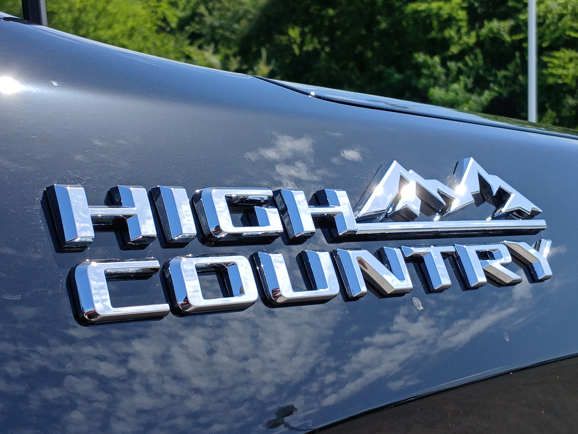 2025 Chevrolet Silverado High Country photo 31