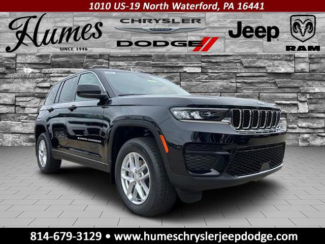 2025 Jeep Grand Cherokee Laredo's photo