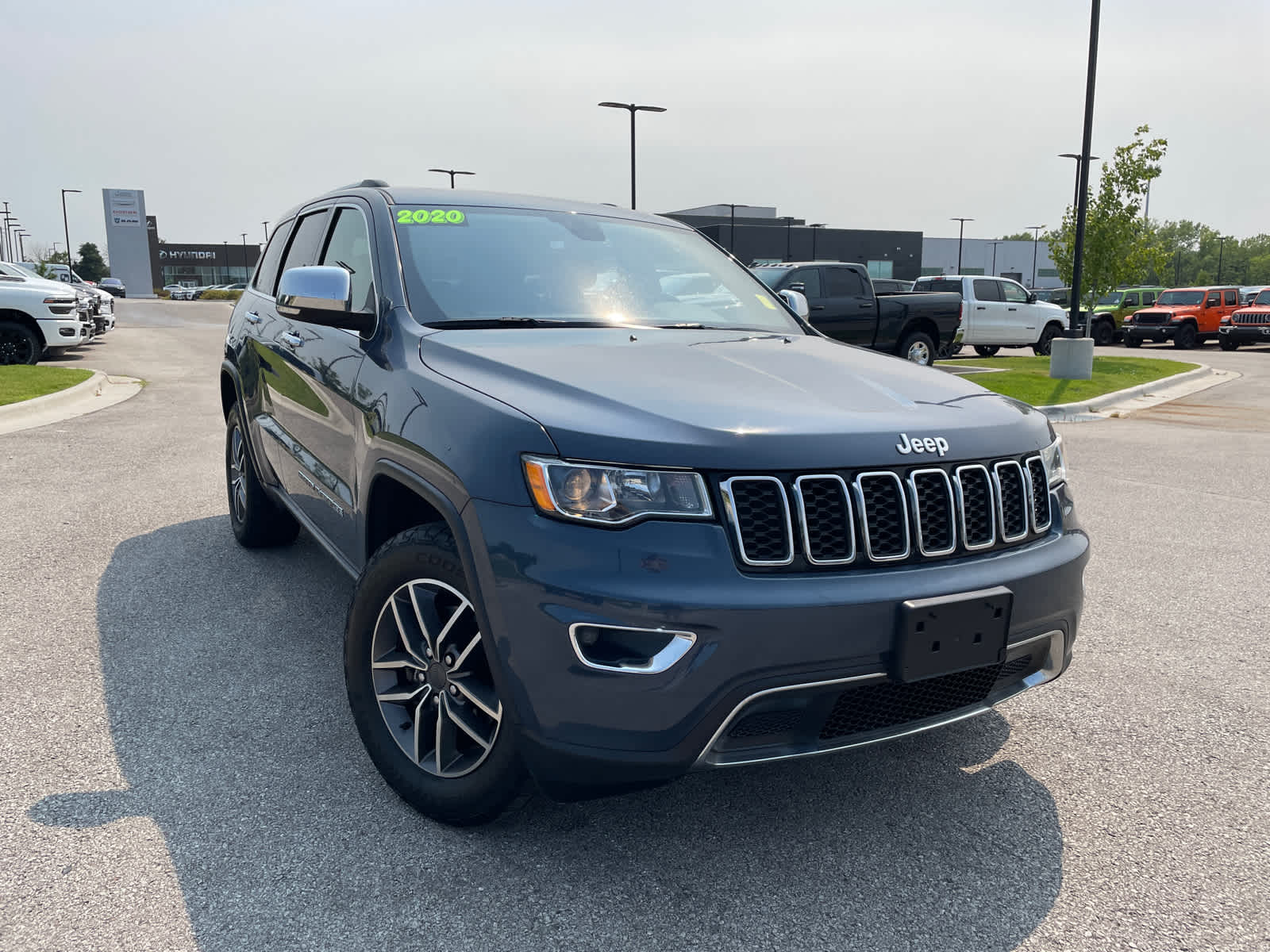 Used 2020 Jeep Grand Cherokee Limited with VIN 1C4RJFBG0LC333111 for sale in Kansas City
