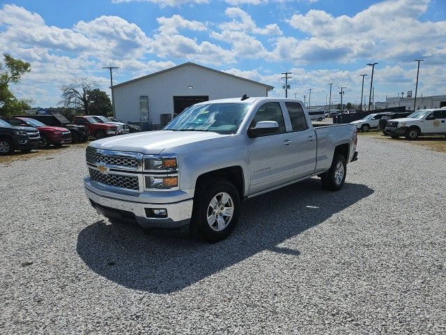 Used 2015 Chevrolet Silverado 1500 LT with VIN 1GCRCREC9FZ200109 for sale in Brazil, IN