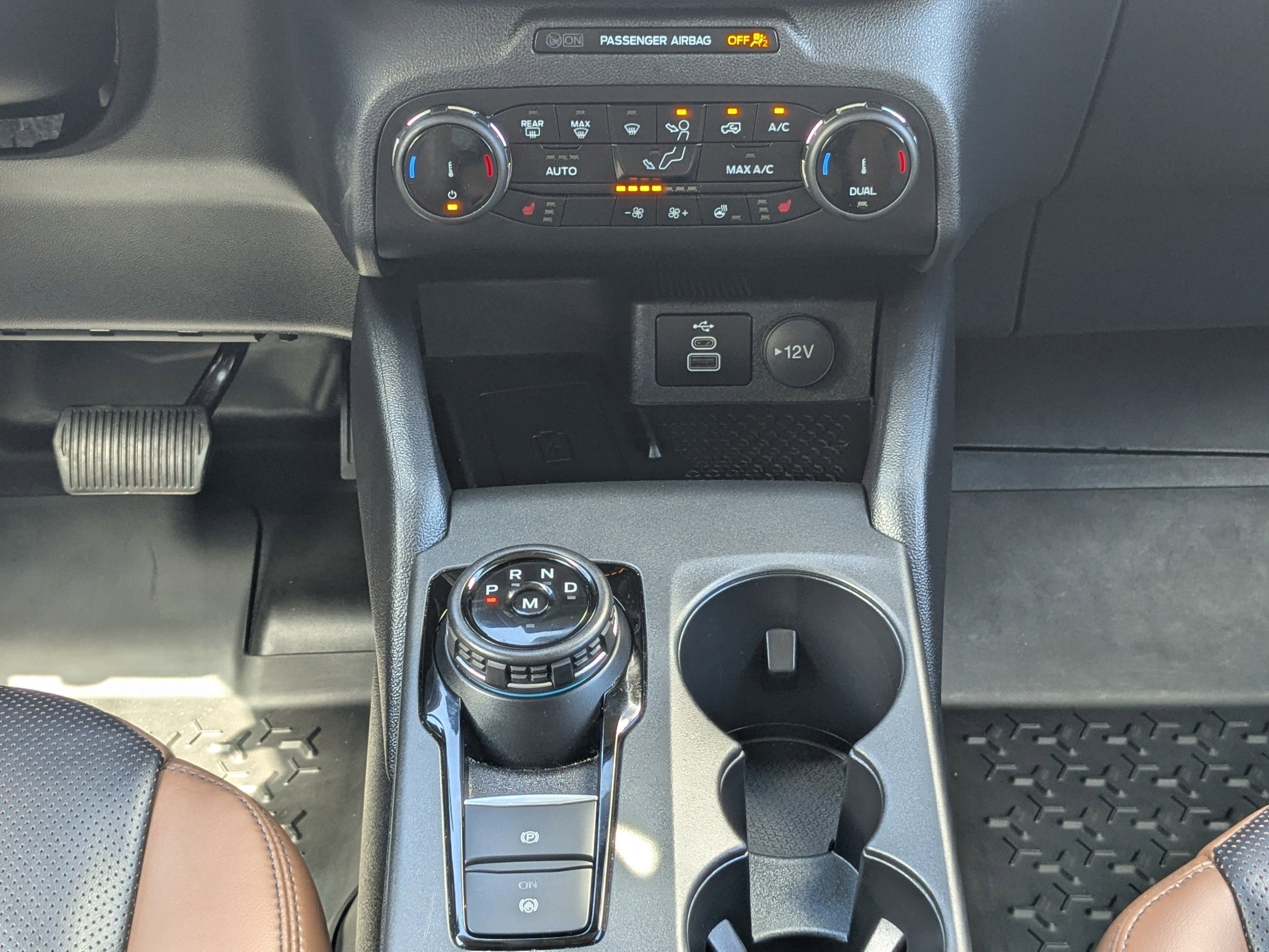 2024 Ford Bronco Sport Badlands photo 11
