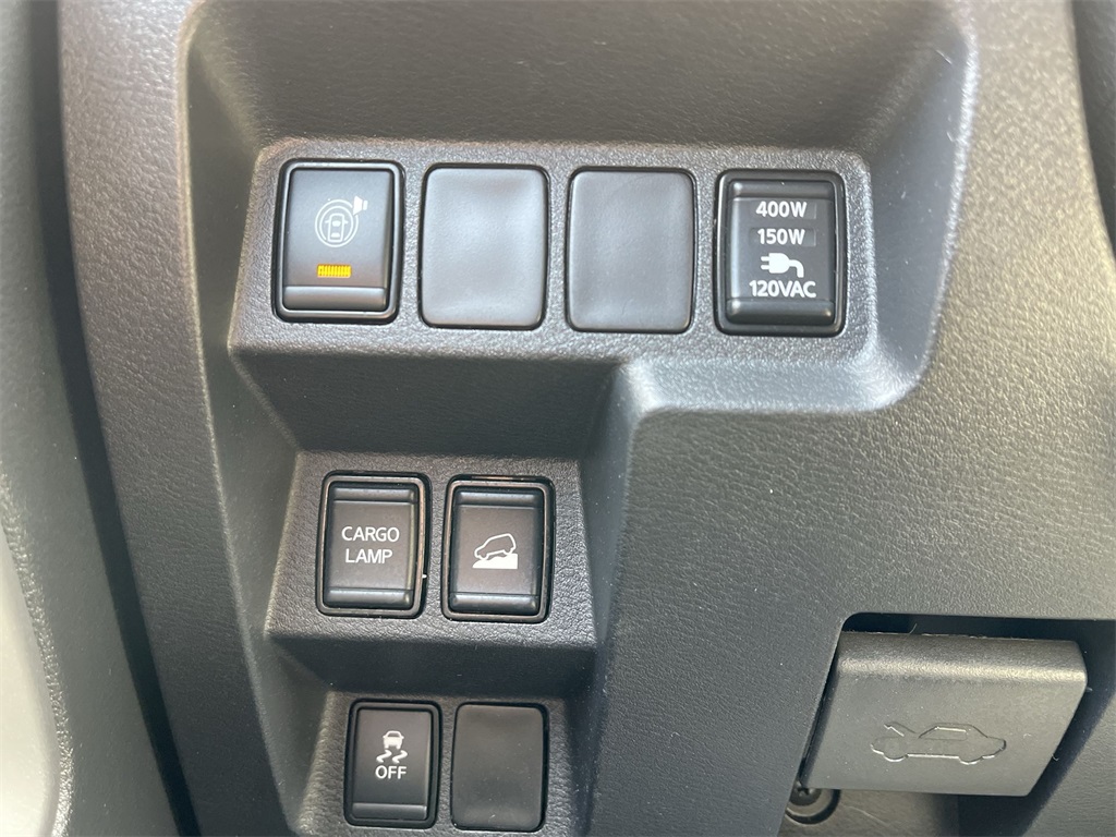 2023 Nissan Frontier SV photo 25