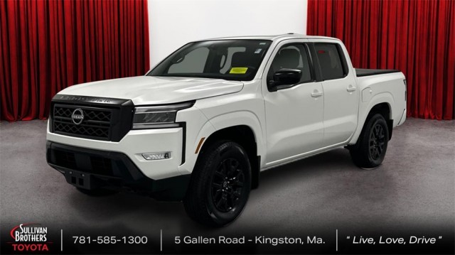 2023 Nissan Frontier SV
