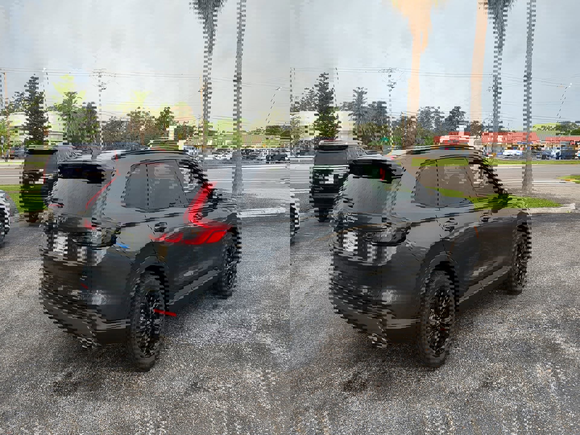 2026 Honda CR-V Hybrid Sport Touring photo 4