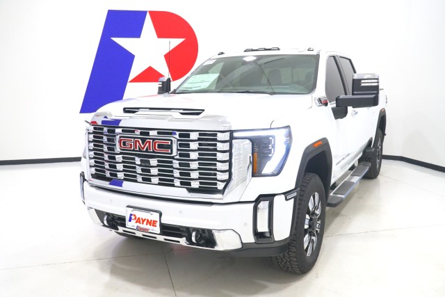 2026 GMC Sierra 2500HD Denali's photo