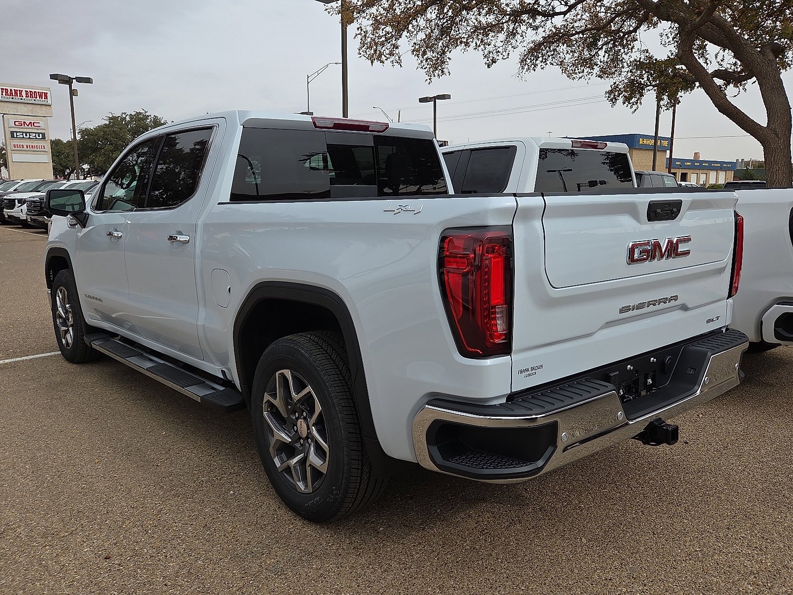 2026 Gmc Sierra 1500 SLT photo 3
