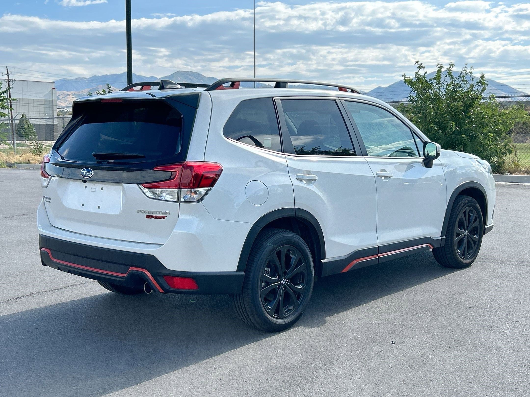 2024 Subaru Forester Sport photo 2