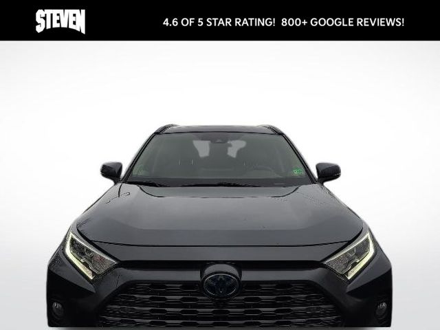 2020 Toyota RAV4 Hybrid Limited photo 2