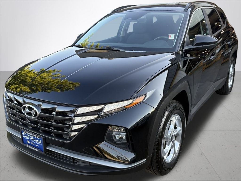 2024 Hyundai Tucson SEL photo 2