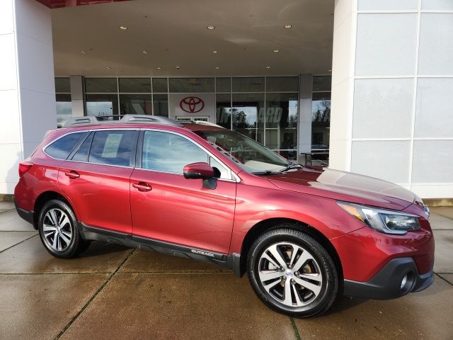2019 Subaru Outback Limited's photo