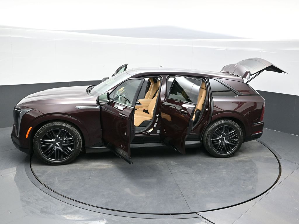 2025 Cadillac Escalade IQ Sport photo 34