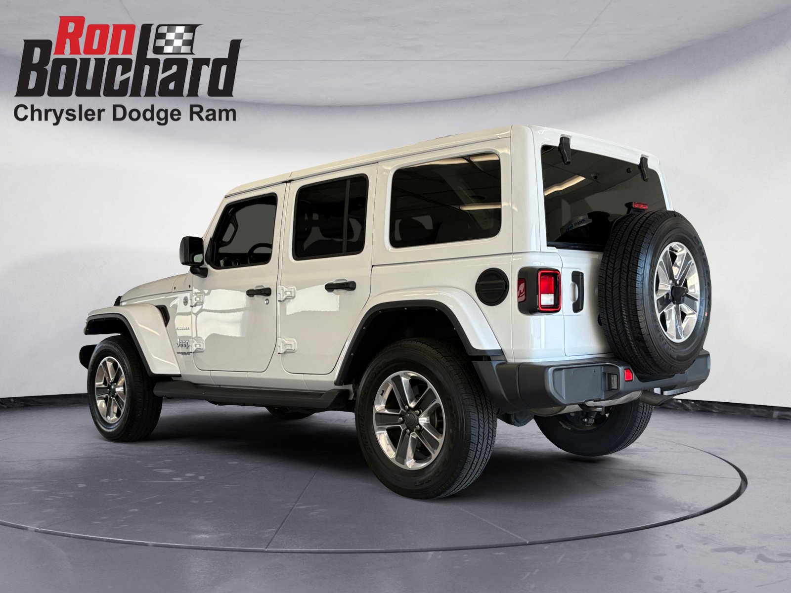 2021 Jeep Wrangler Unlimited Sahara photo 4