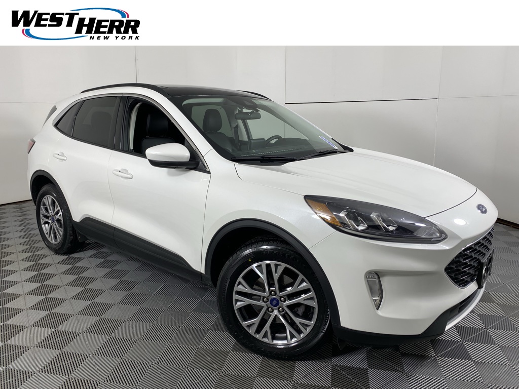 2022 Ford Escape SEL's photo