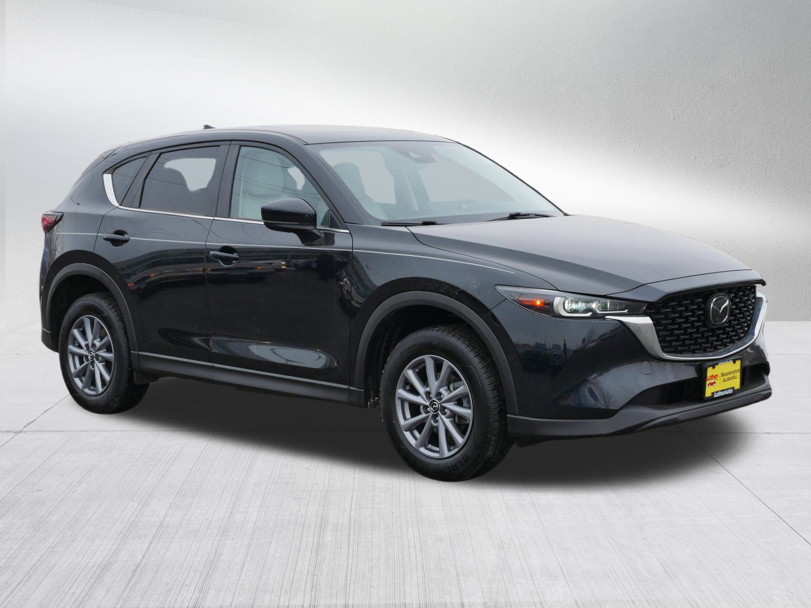 2023 Mazda CX-5 S Preferred package