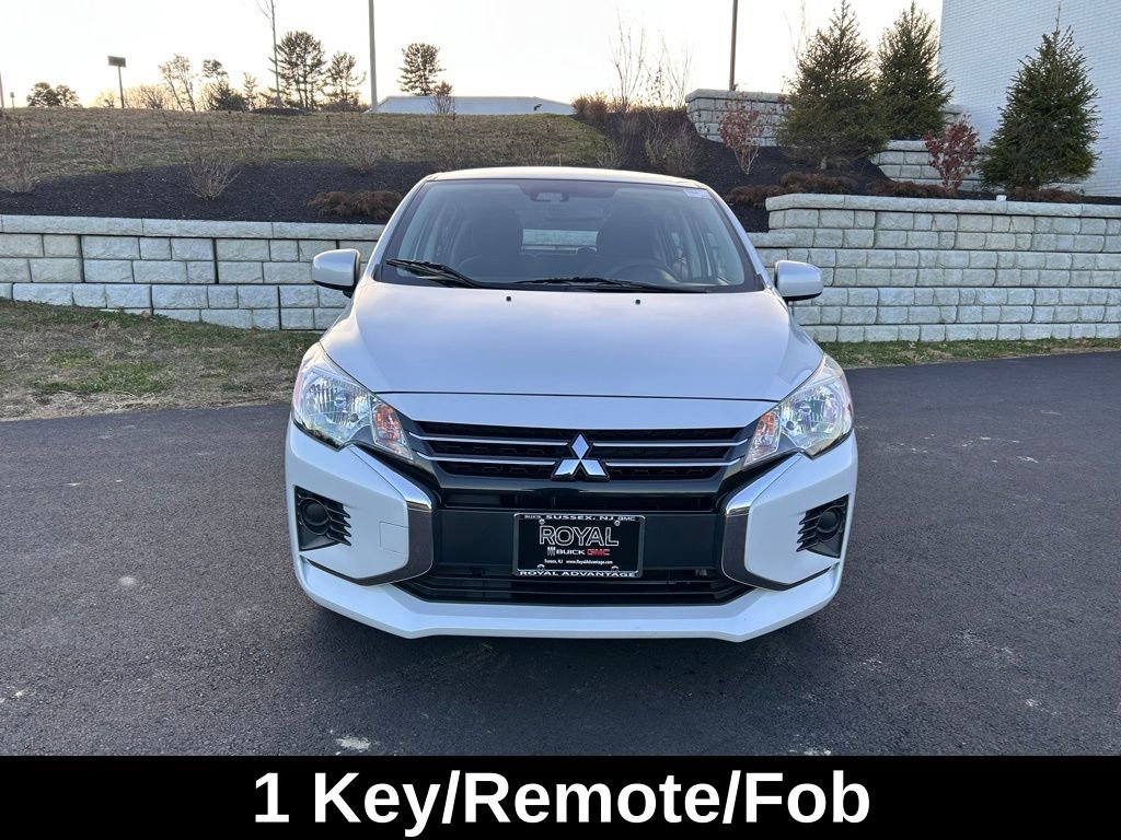 2022 Mitsubishi Mirage ES photo 2