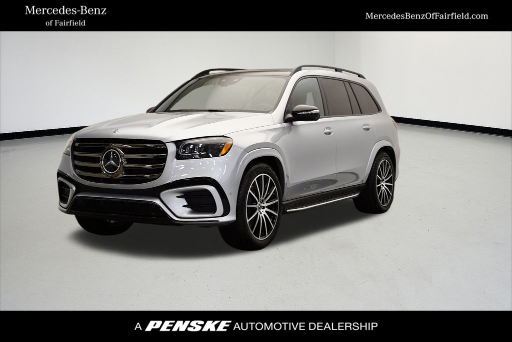 2025 Mercedes-Benz GLS Base's photo