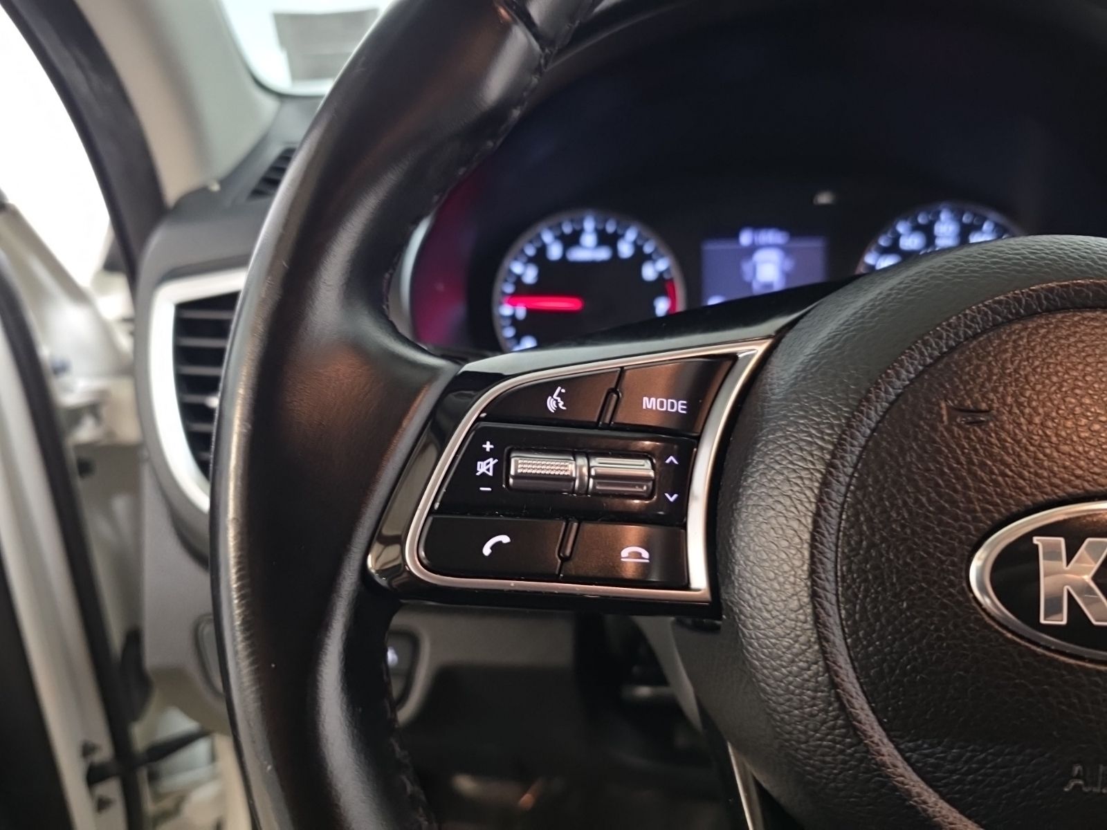 2021 Kia Seltos S photo 11