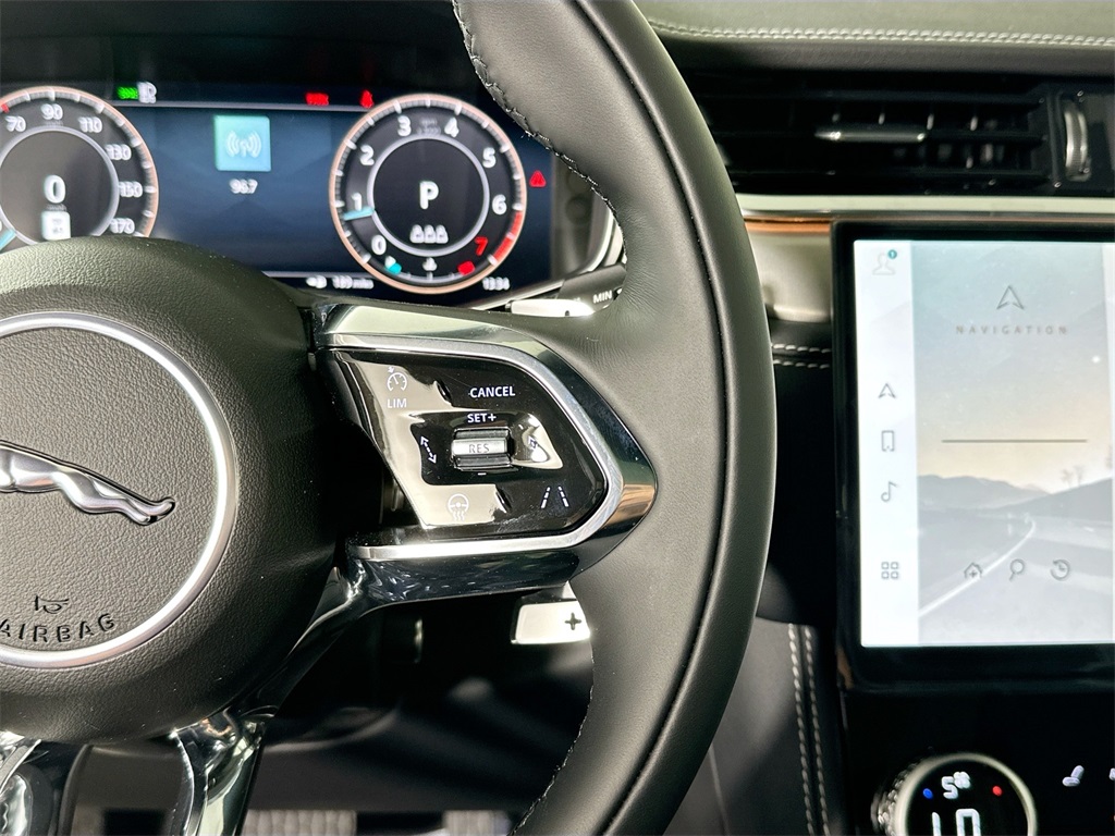 2026 Jaguar F-PACE P250 R-Dynamic S photo 14