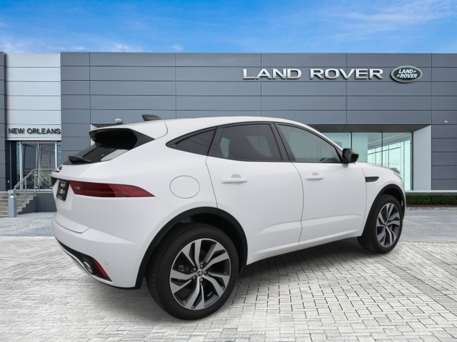 2024 Jaguar E-PACE P250 photo 3