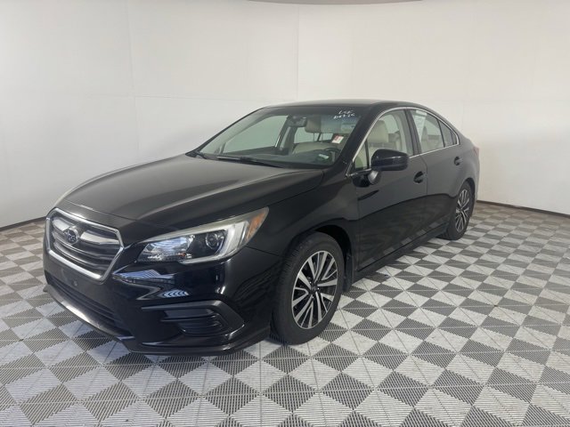 2018 Subaru Legacy Premium photo 3