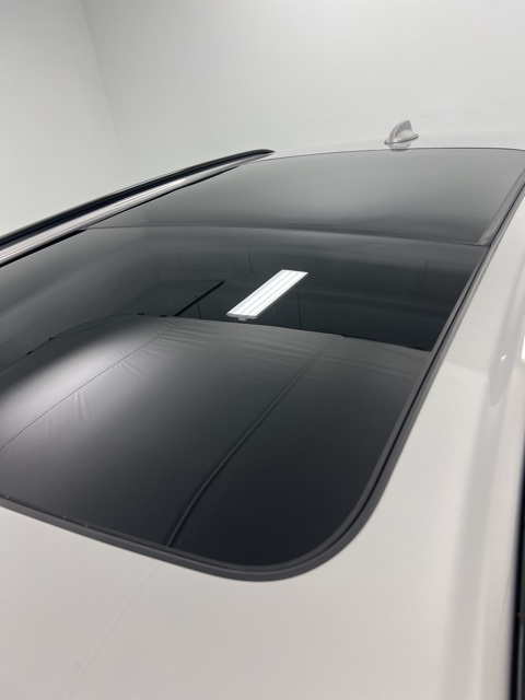 2023 Volvo XC60 B5 Plus photo 15