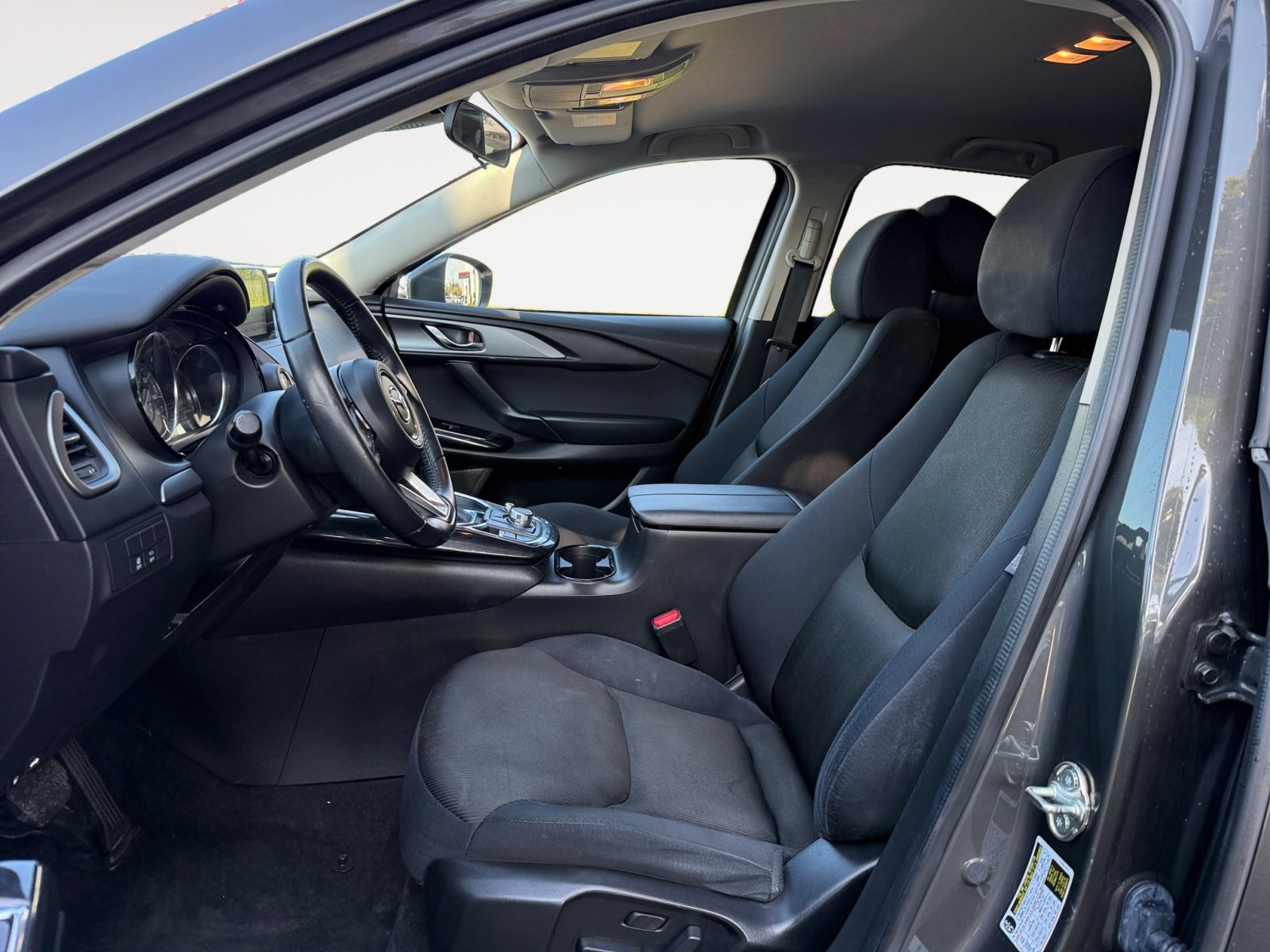2018 Mazda CX-9 Sport photo 10