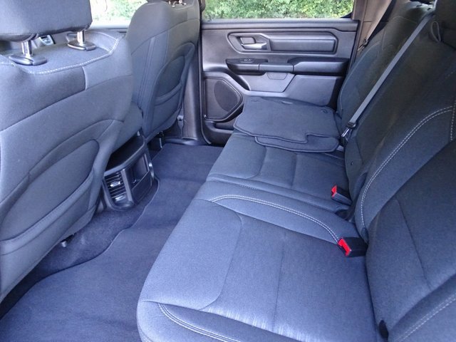 2025 Ram 1500 Tradesman photo 8