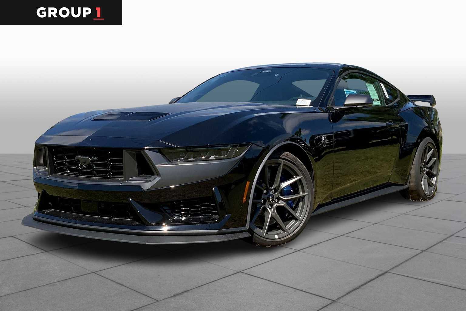 2025 Ford Mustang Dark Horse's photo