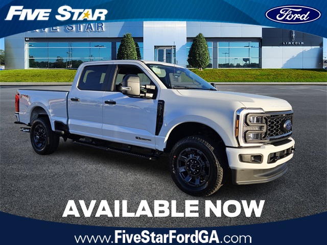 2026 Ford F-350 Super Duty XL's photo