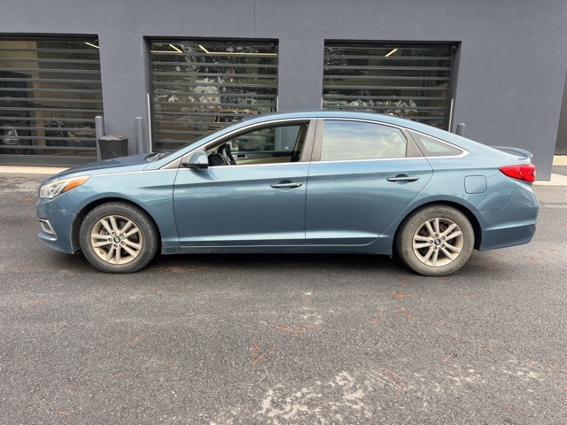 Used 2016 Hyundai Sonata SE with VIN 5NPE24AF9GH409198 for sale in Albany, GA