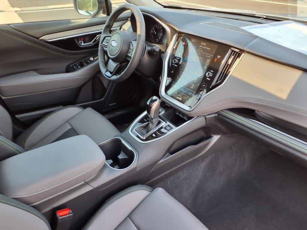 2025 Subaru Outback Onyx Edition XT photo 17