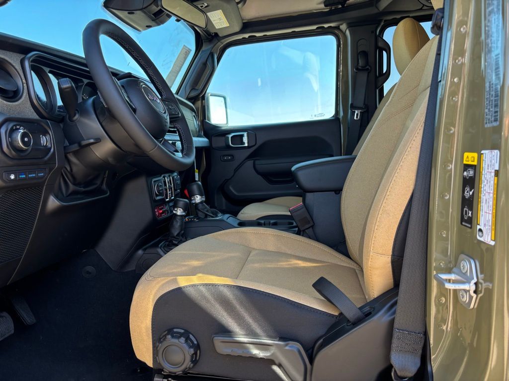 2025 Jeep Wrangler Willys 4xe photo 10