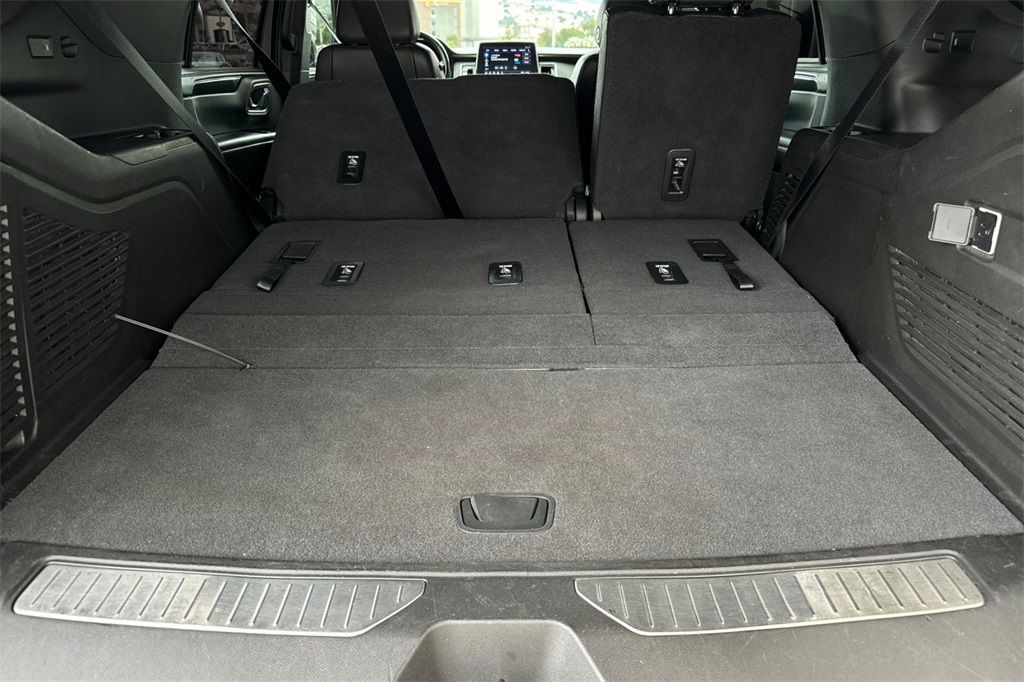 2021 Chevrolet Tahoe RST photo 16