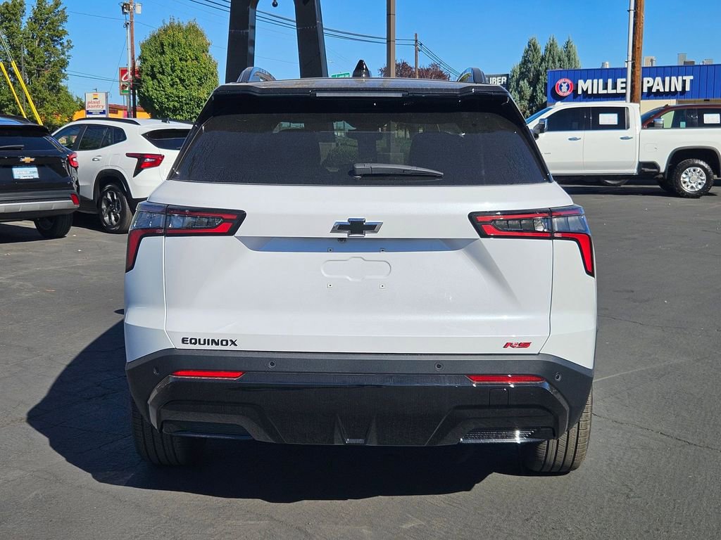 2026 Chevrolet Equinox RS photo 2