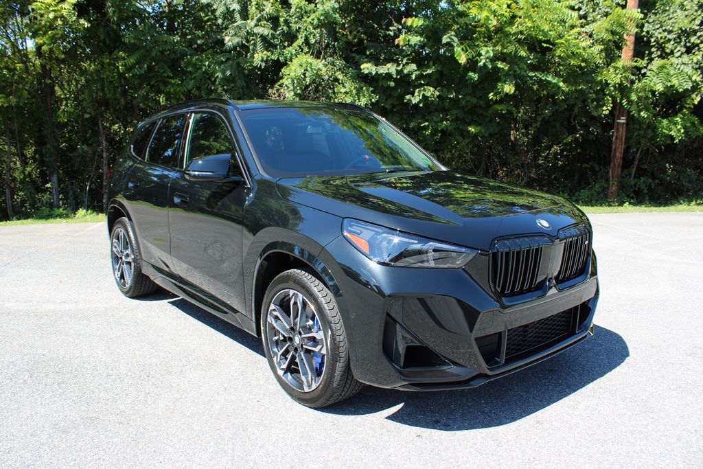 2026 Bmw X1 M35i photo 2