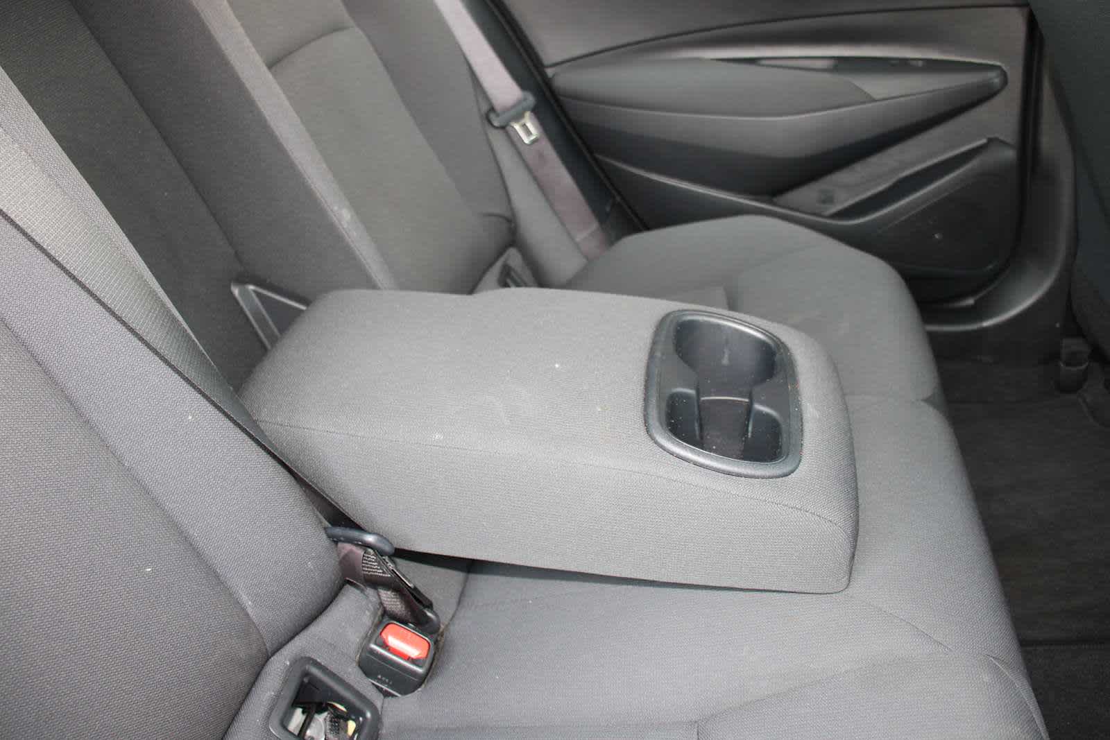 2024 Toyota Corolla LE photo 37
