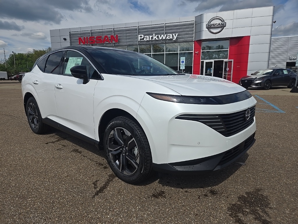 2025 Nissan Murano SL's photo