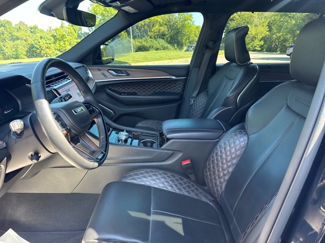2024 Jeep Grand Cherokee L Summit photo 13