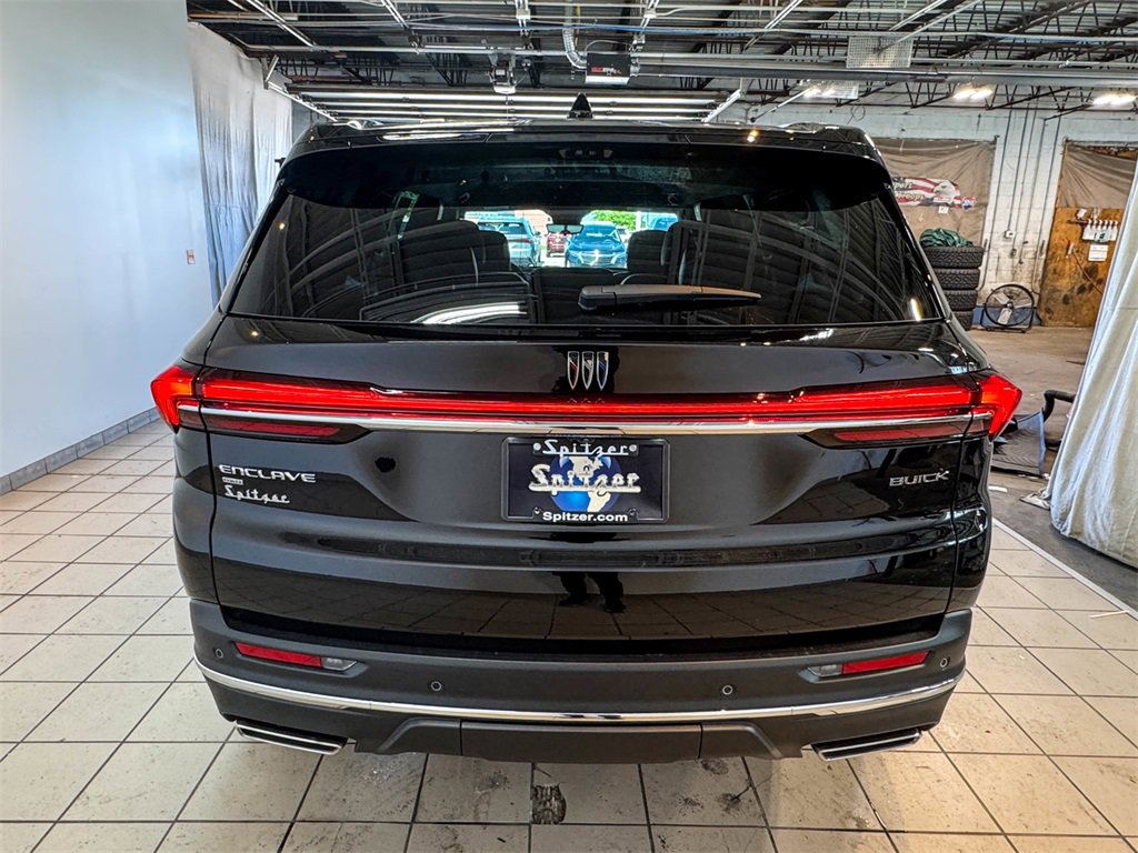 2026 Buick Enclave Preferred photo 3