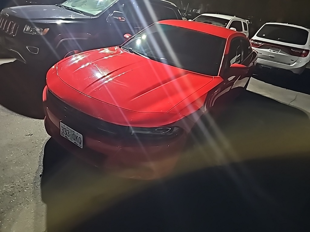 2021 Dodge Charger SXT photo 2