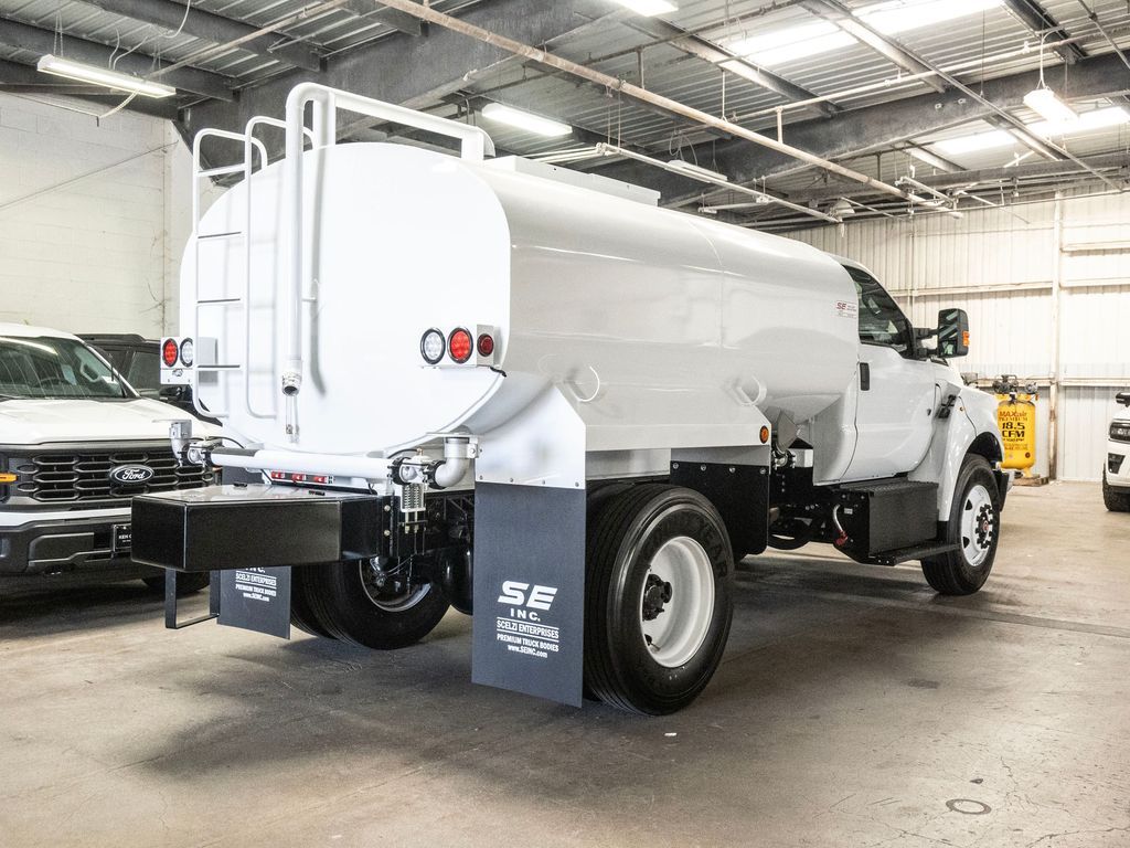2026 Ford F-750 Base photo 6