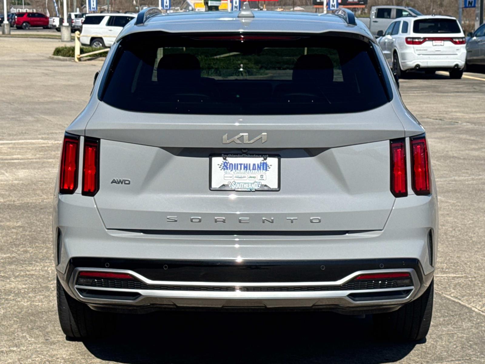 2022 Kia Sorento SX photo 5