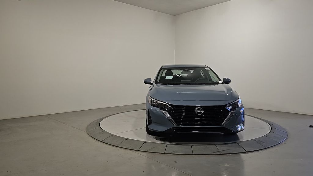 2025 Nissan Sentra SV photo 8
